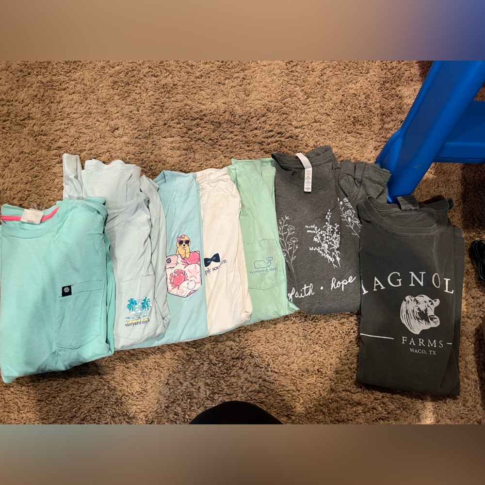 Simply southern/ vineyard vines T shirt XL/ XXL lot